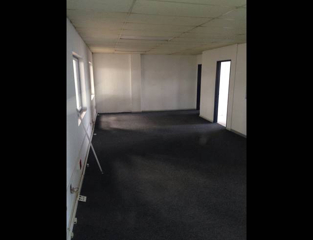 1,150M² FACTORY TO LET IN KILLARNEY GARDENS